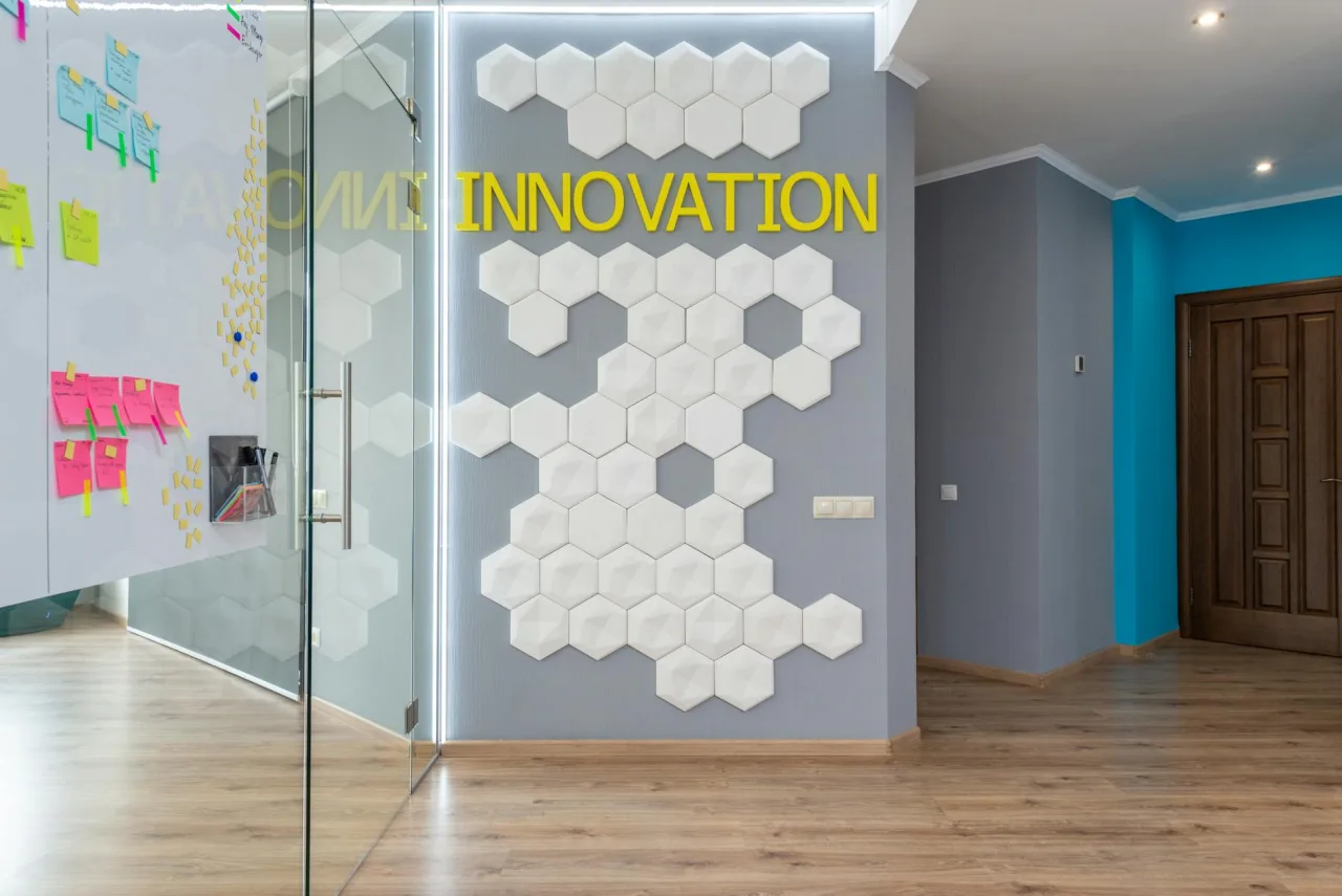 Smart Building Automation (BMS) Explained for Dubai Offices
