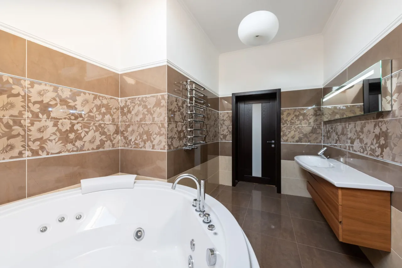 How do you waterproof a bathroom or roof in Dubai?