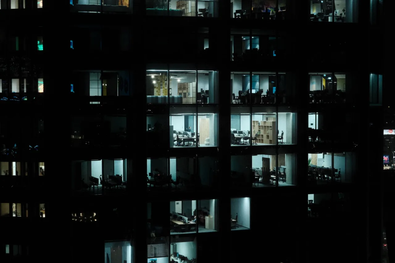 How much does an office fit-out cost in Dubai?