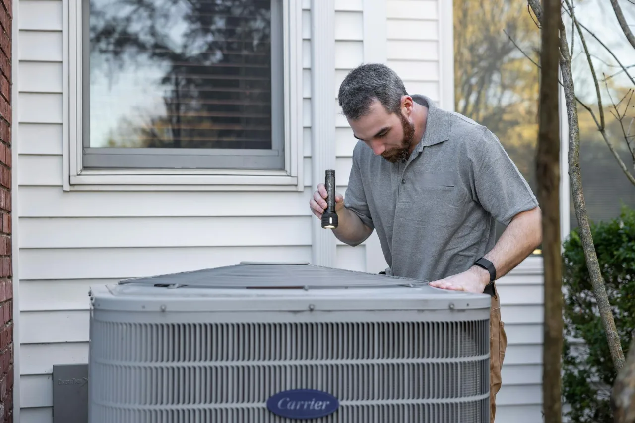 How often should you service your AC in Dubai?