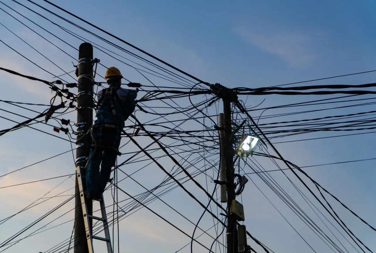 How to Choose a Electrical Systems Company in Dubai