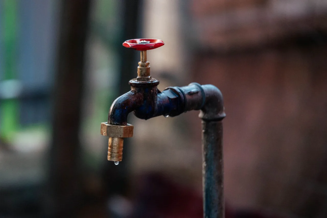 How to Choose a Waterproofing And Leak Sealing Company in Dubai