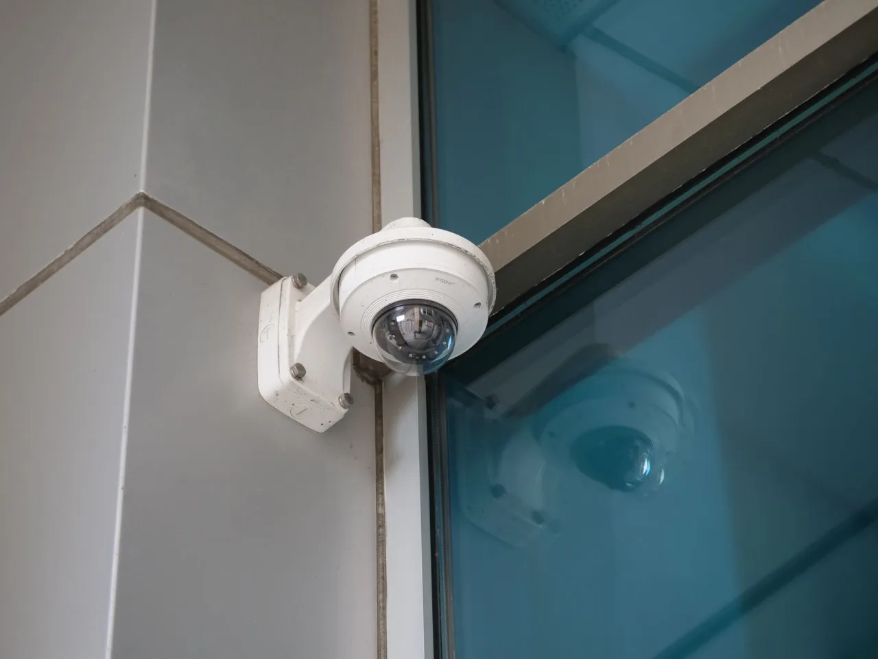 Signs Your CCTV And Security Needs Attention in Dubai