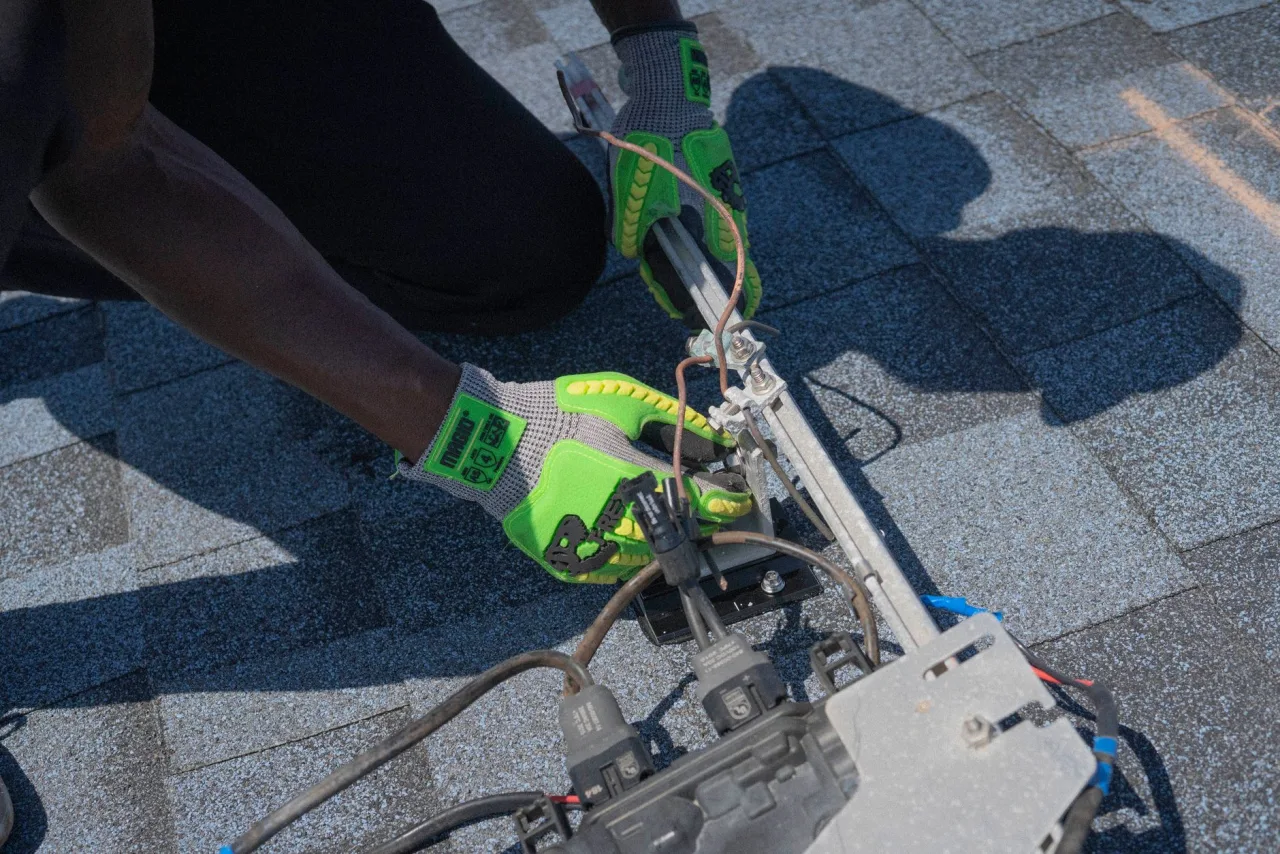 Signs Your Electrical Systems Needs Attention in Dubai