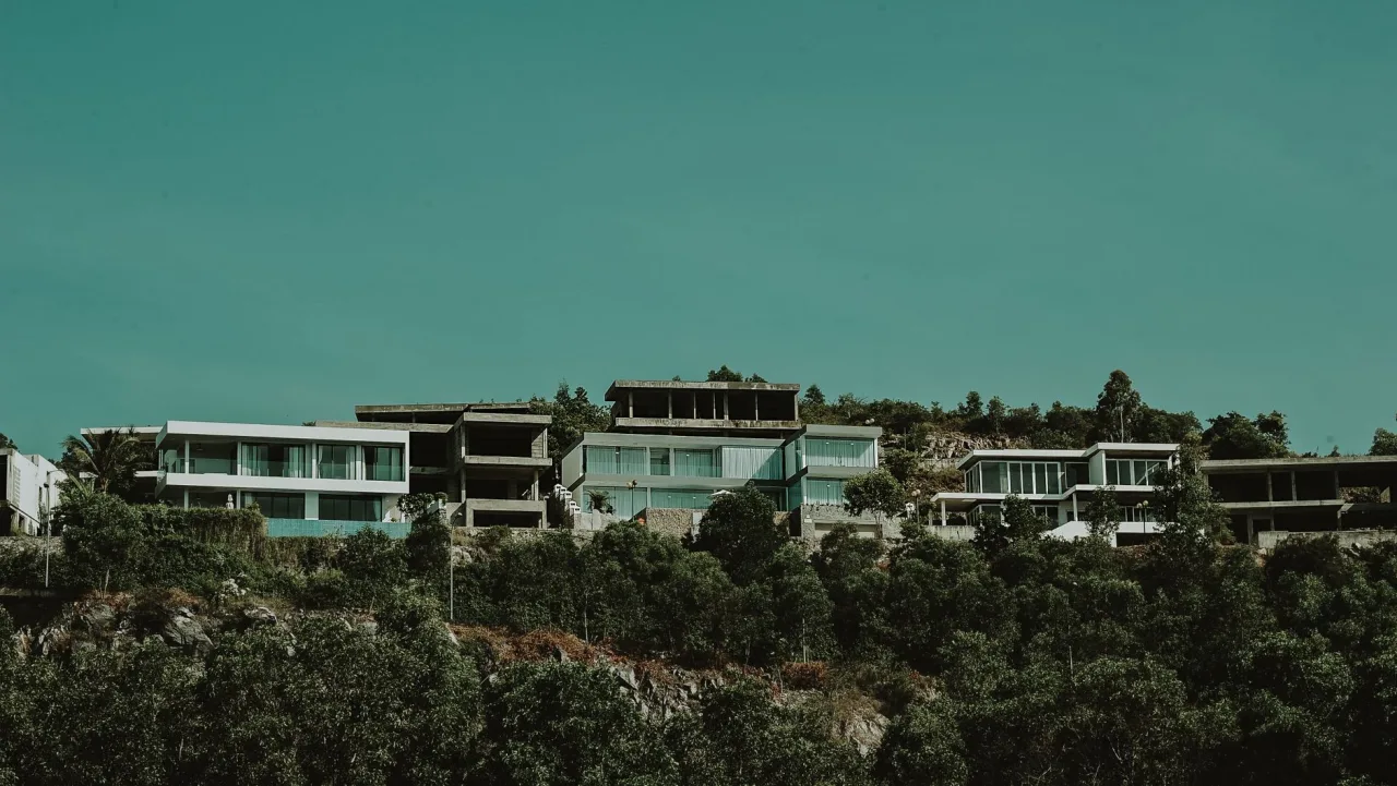 What are the most common villa maintenance problems in Dubai?