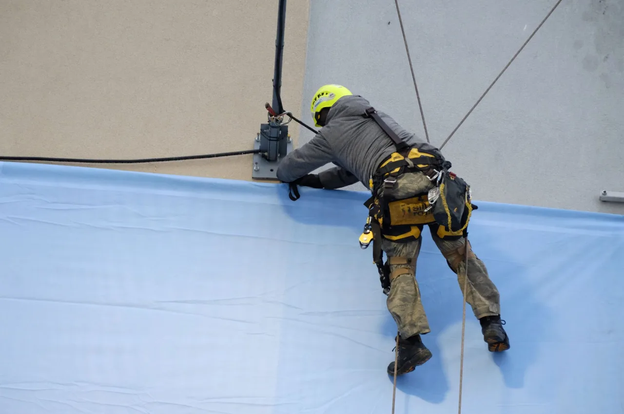 What Does Building Maintenance Include in Dubai?